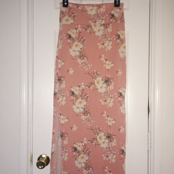 Rue 21 women's maxi skirt size small boho chic - Picture 3 of 8